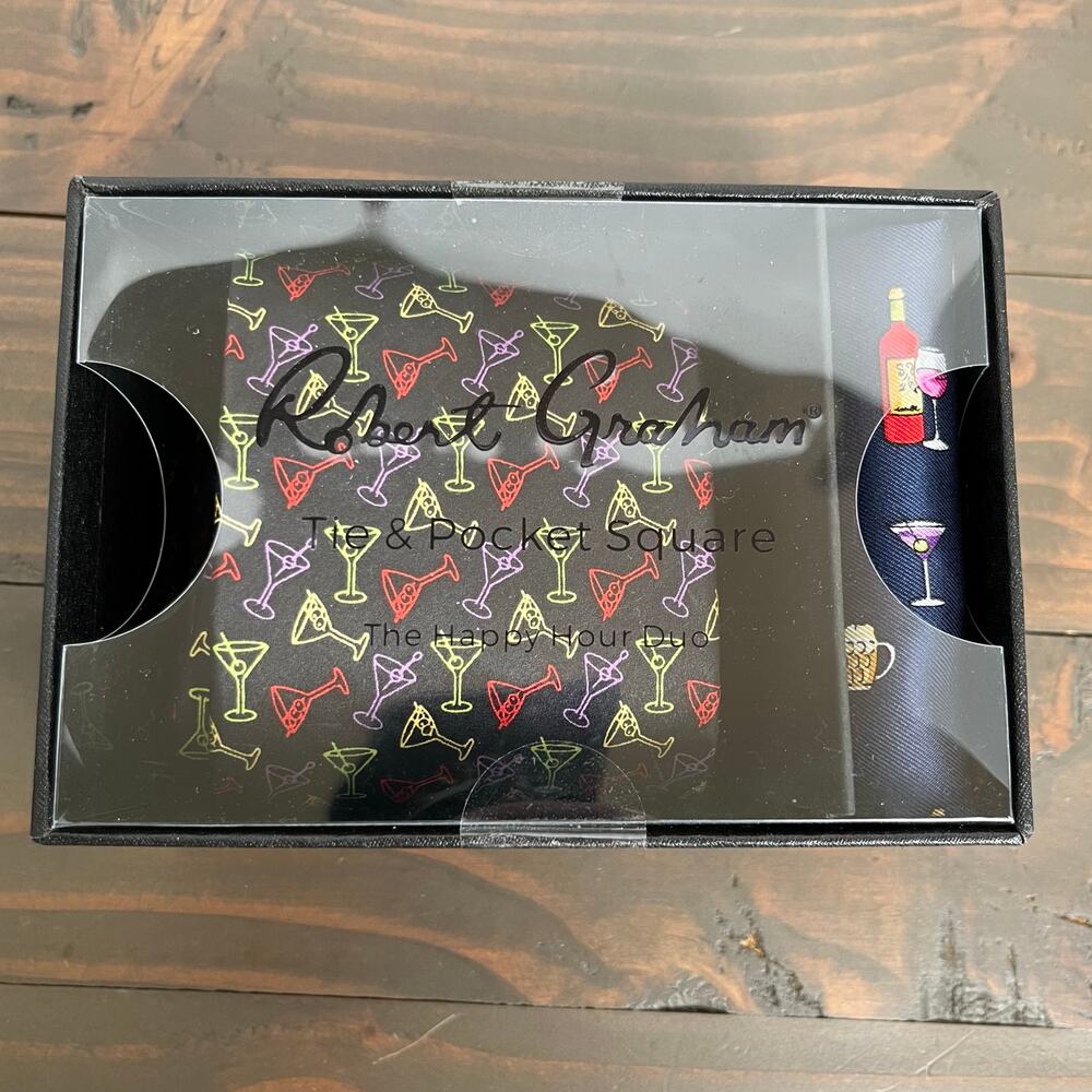 Robert Graham NIB Silk Tie Pocket Square Set Martini Happy Hour Christmas Gift
